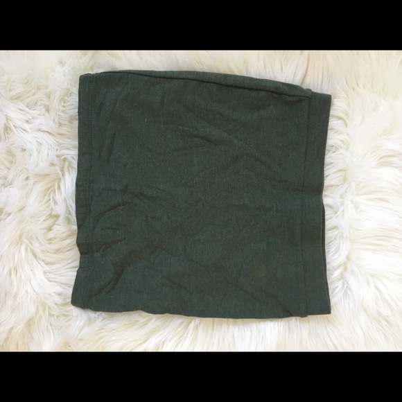 Olive green pencil skirt - Picture 1 of 2